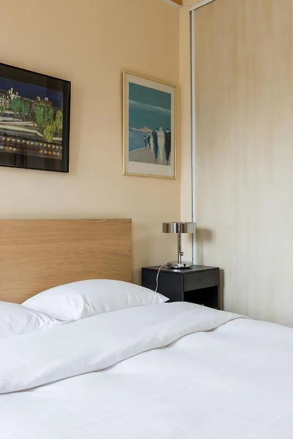 Veeve - Quai Aux Fleurs Apartment Paris