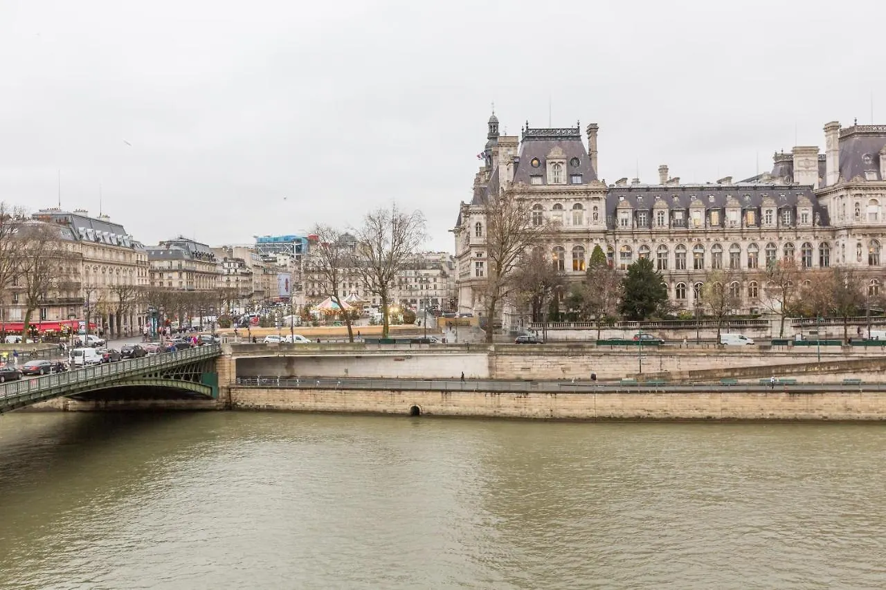 Veeve - Quai Aux Fleurs Apartment Paris
